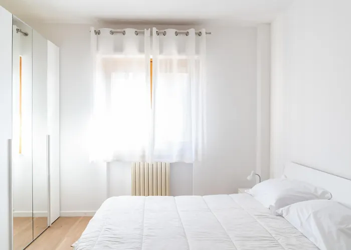 アパート Passignano パッシニャーノ・スル・トラジメーノ